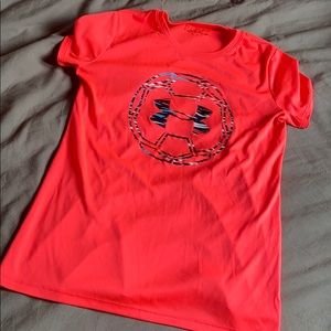 Under Armour short sleeve shirt